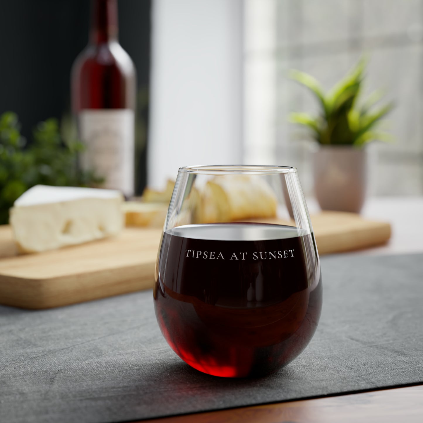 Tipsea Wine Glass